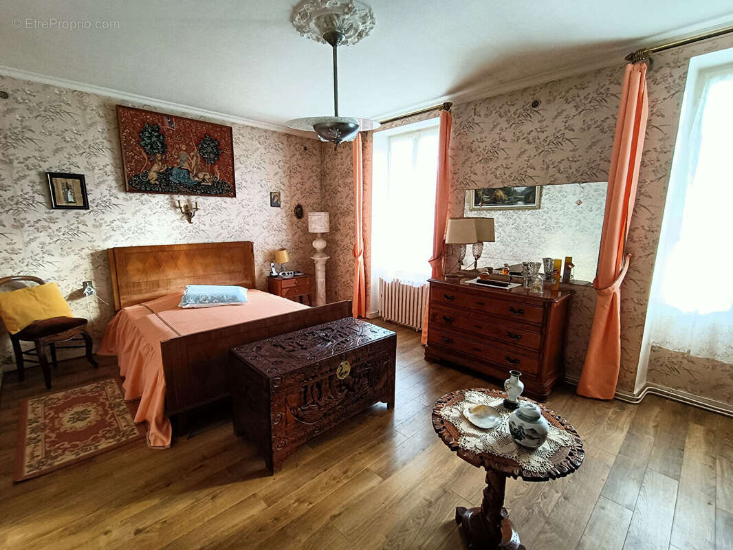 Maison à LUSSANT