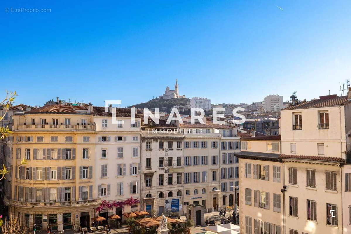 Appartement à MARSEILLE-1E