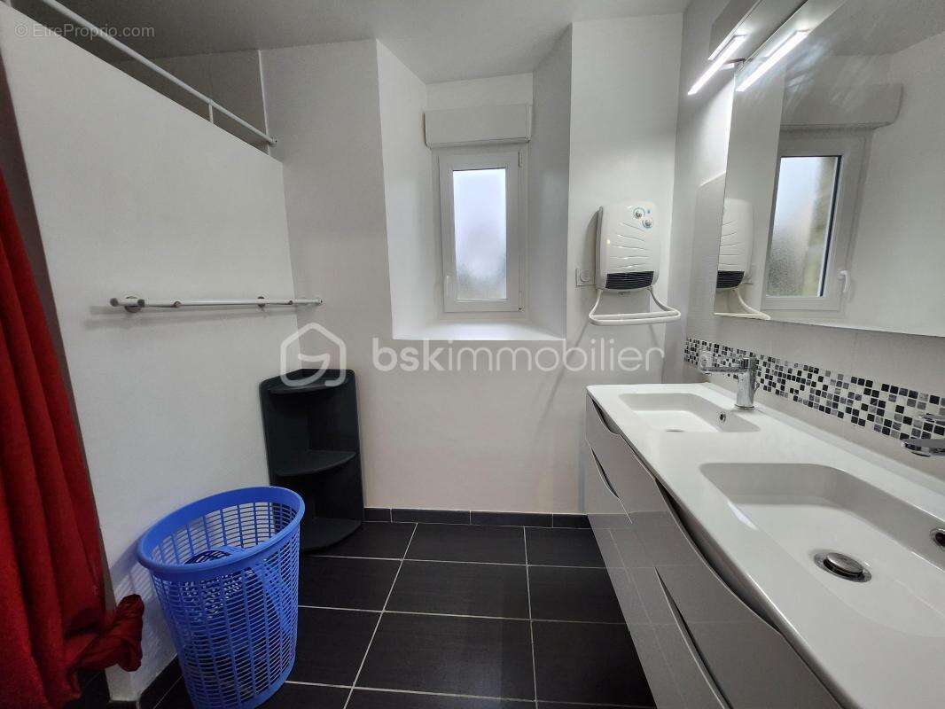 Maison à GRAND-CHAMP