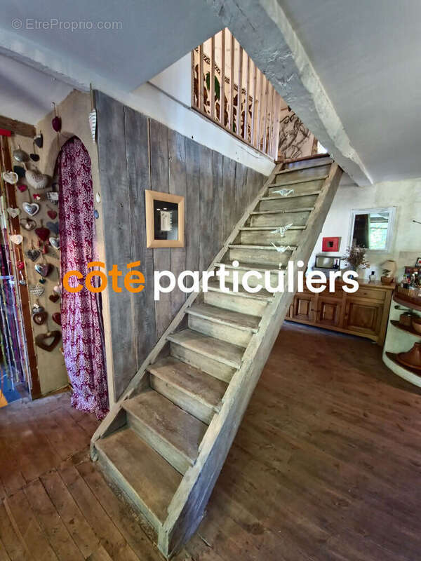 Maison à AGEN-D'AVEYRON