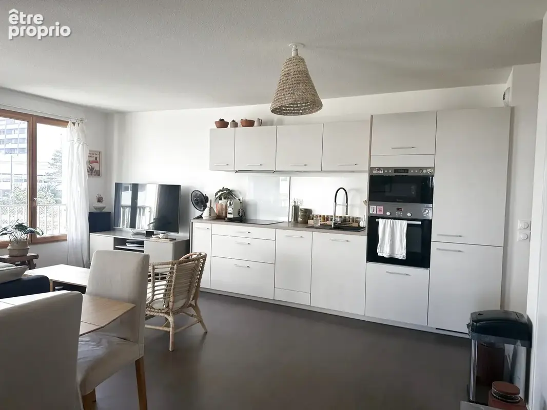 T3 69m 2 avec terrasse et parking - photo 3