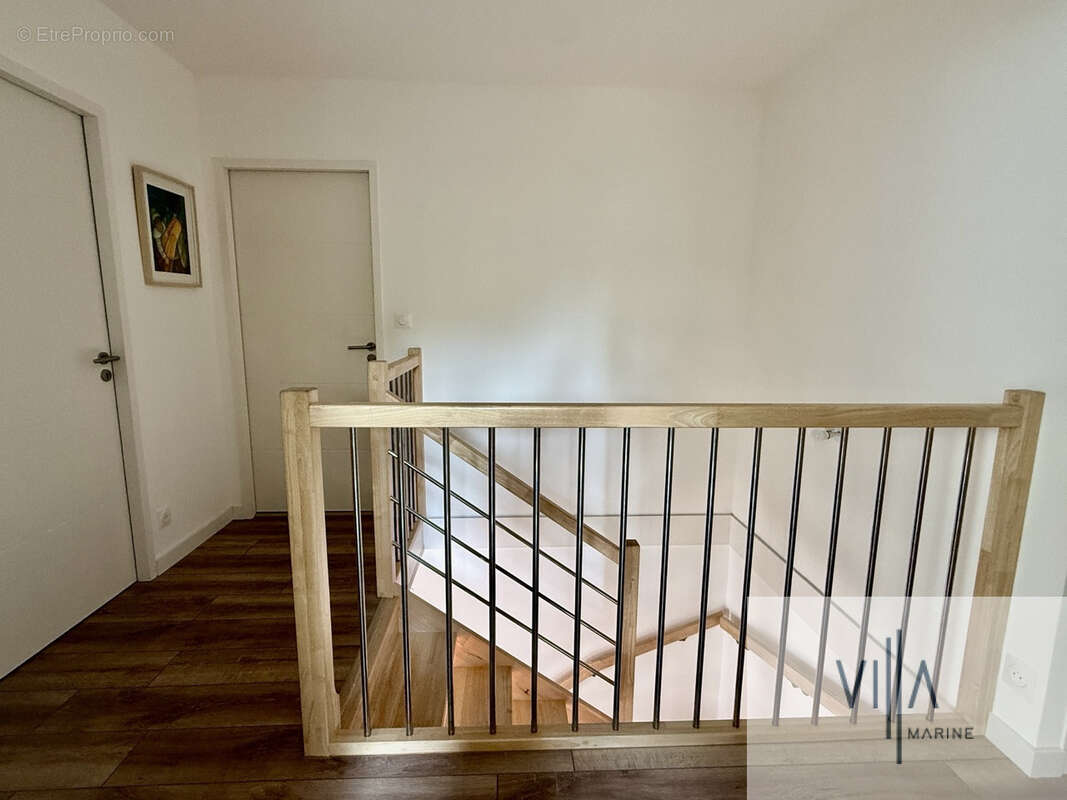 Maison t6 de 2023 etat parfait - photo 7