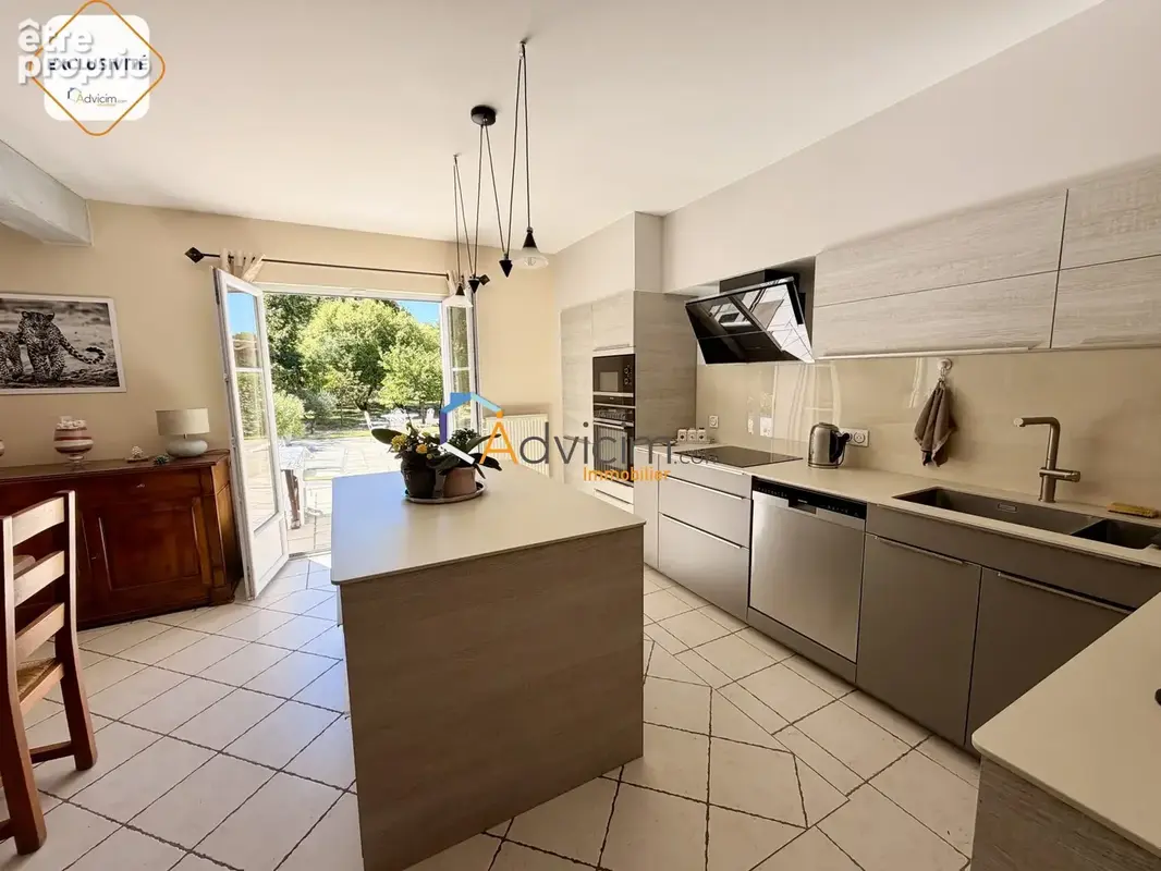 Maison 8 pièces 225 m² à vendre à Checy (45430) - photo 4