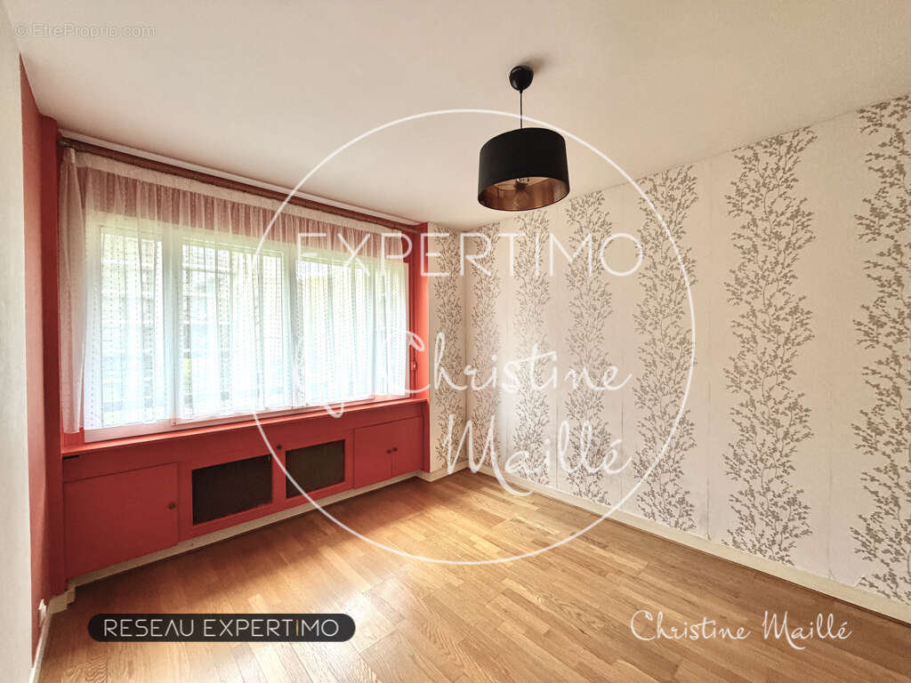 Appartement à VERSAILLES