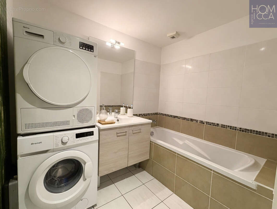 Appartement à LYON-9E
