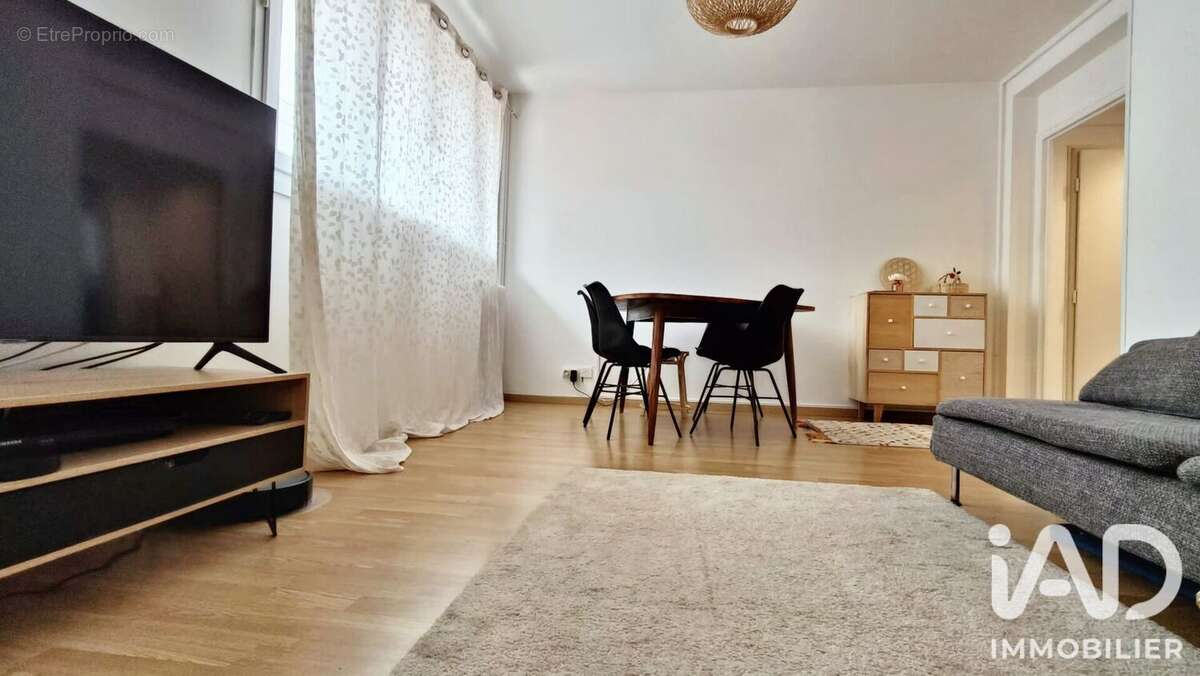 Appartement 53 m² à Reims  - photo 3
