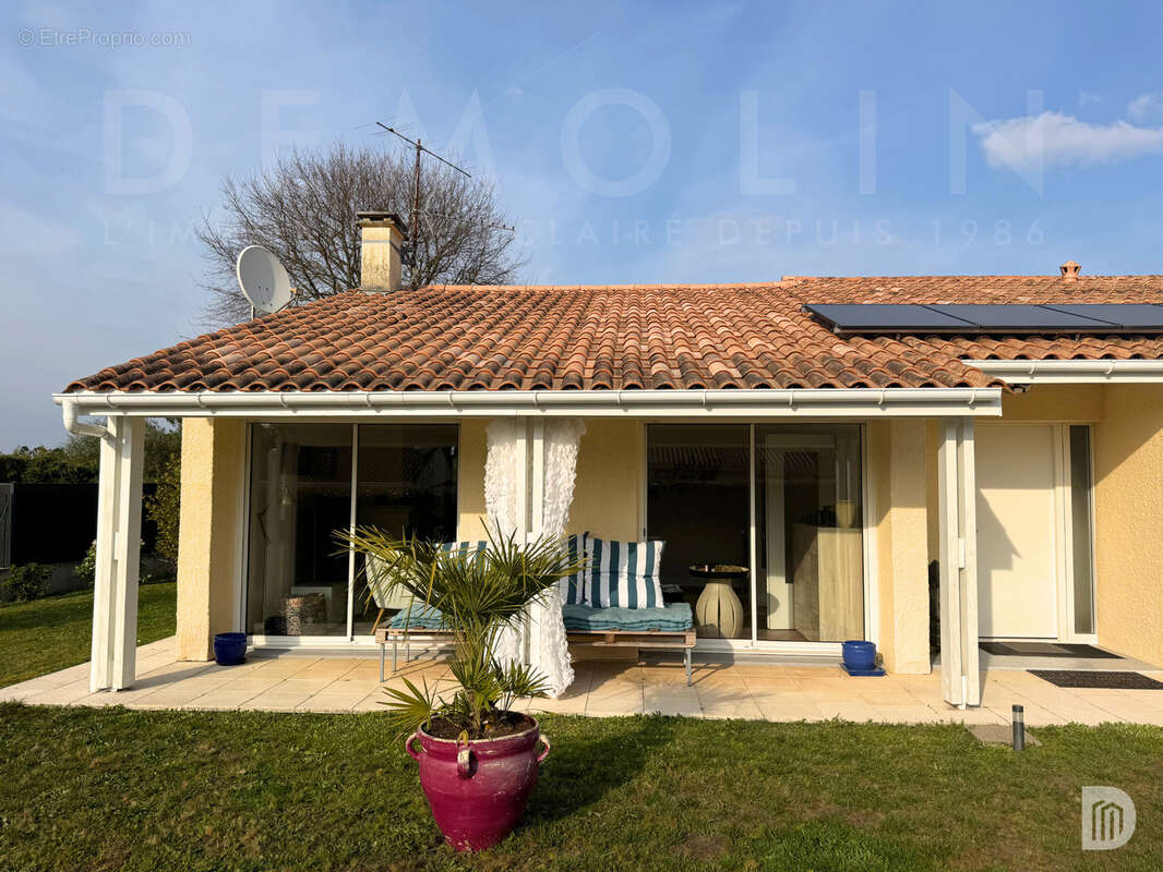 Maison à LE HAILLAN