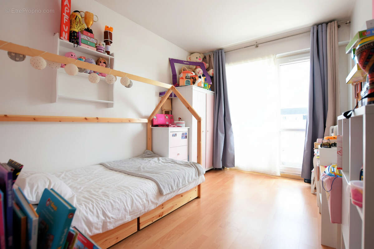 Appartement à LES ESSARTS-LE-ROI