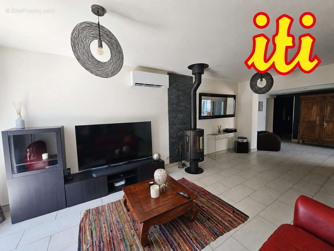 Maison 150 m² à Saint-Mathurin  - photo 6