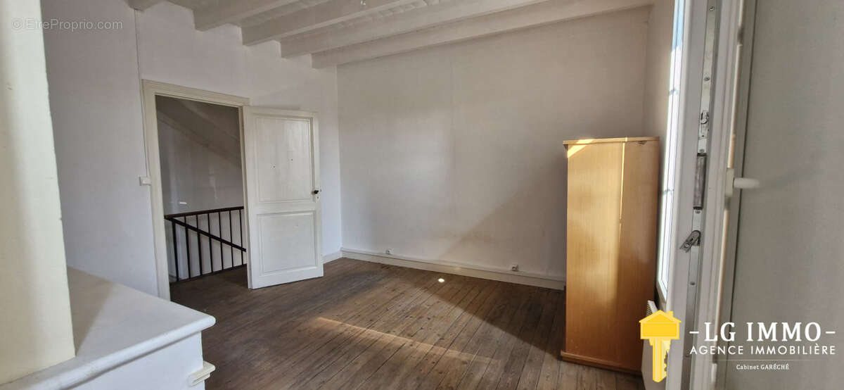 Maison à SAINT-FORT-SUR-GIRONDE