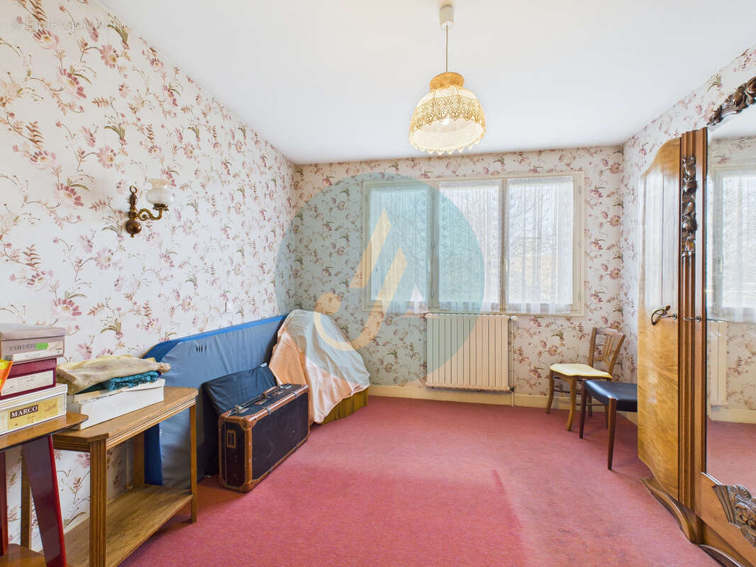 Maison à FOURCHAMBAULT