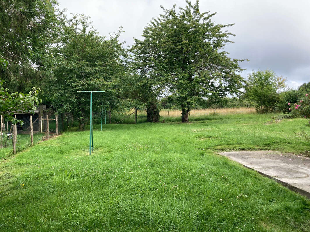 Maison à SAINT-LAURENT-DE-CERIS