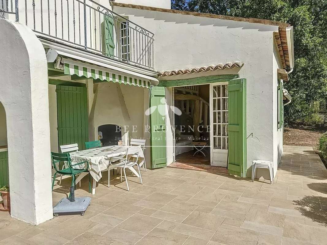 Maison à MONTAUROUX