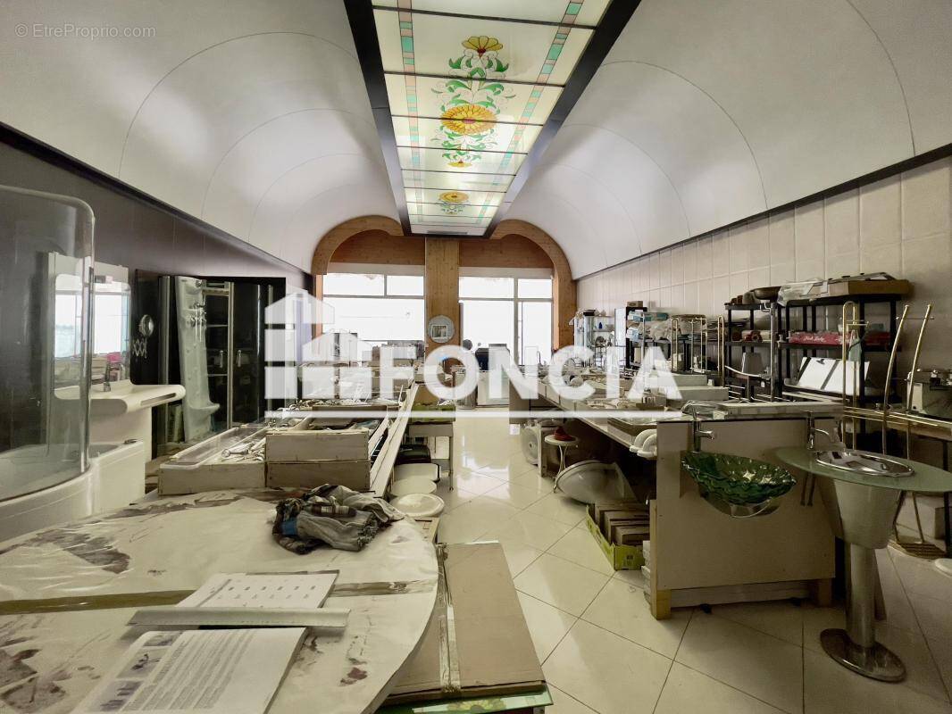 Commerce à GRENOBLE