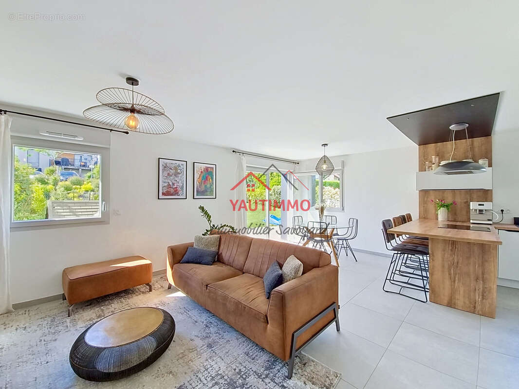 Appartement à VETRAZ-MONTHOUX