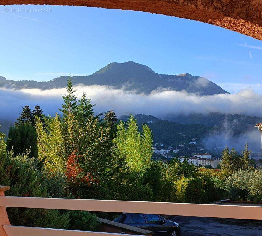 Digne-les-bains  maison familiale 4 pièces  117 m² et son vaste garage 55 m² m² avec vue dégagée sur les hauteurs 339 000 - photo 14