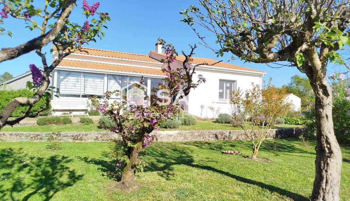 Photo 2 - Maison à SAINT-REVEREND