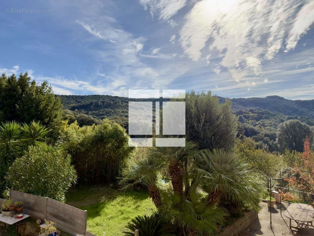 Maison à SANTA-MARIA-SICHE