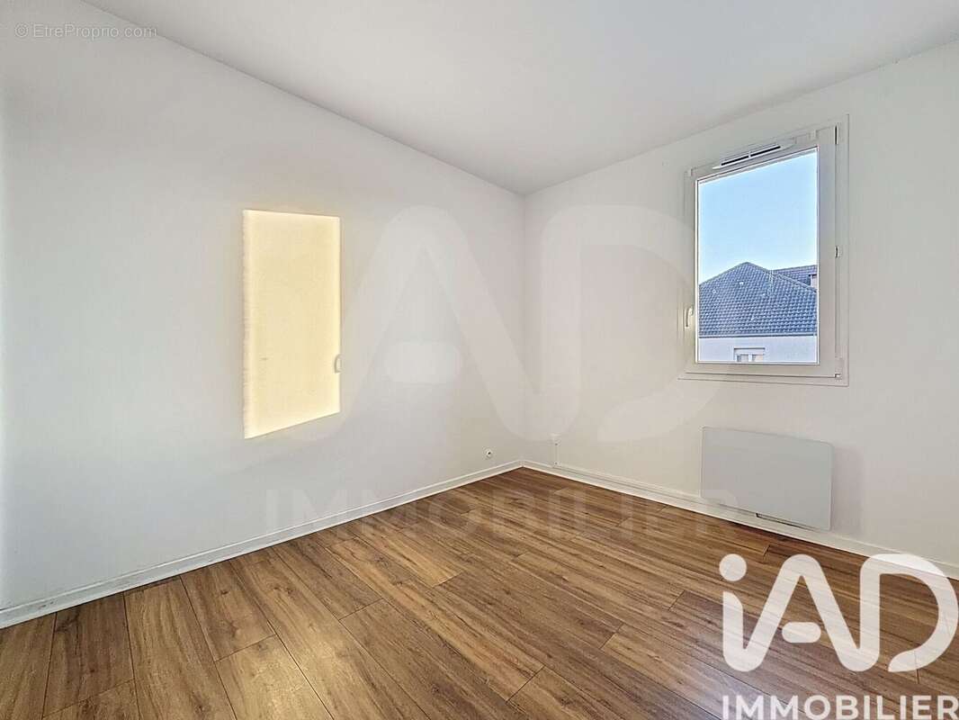 Photo 6 - Appartement à PONTAULT-COMBAULT