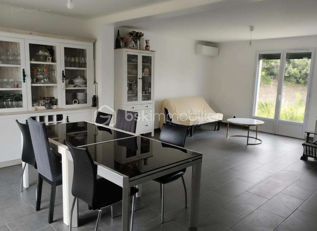 Maison à DONNEMARIE-DONTILLY