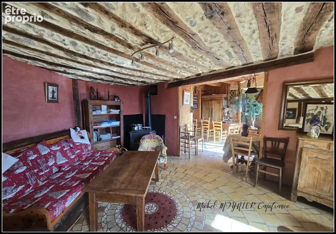 Aux Seyes, commune de Champcella, grande maison de montagne rénovée pour résidence principale, gîte ou chambres d’hôtes - photo 22