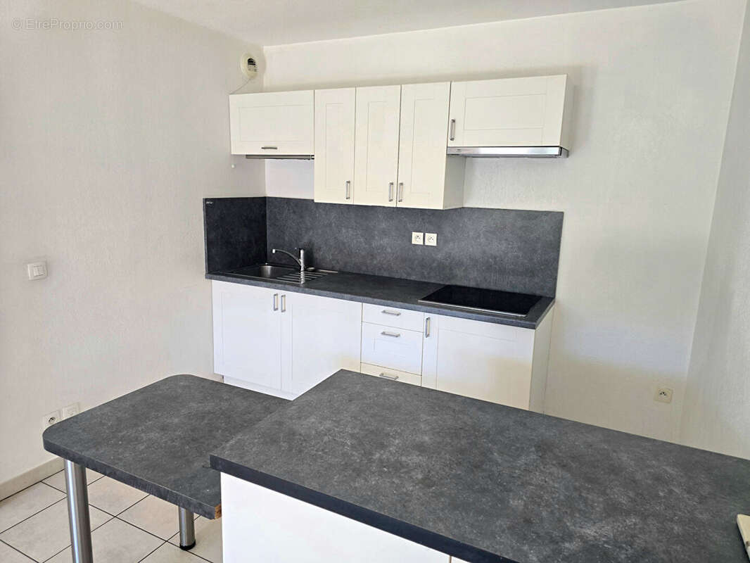 Appartement à LA DESTROUSSE