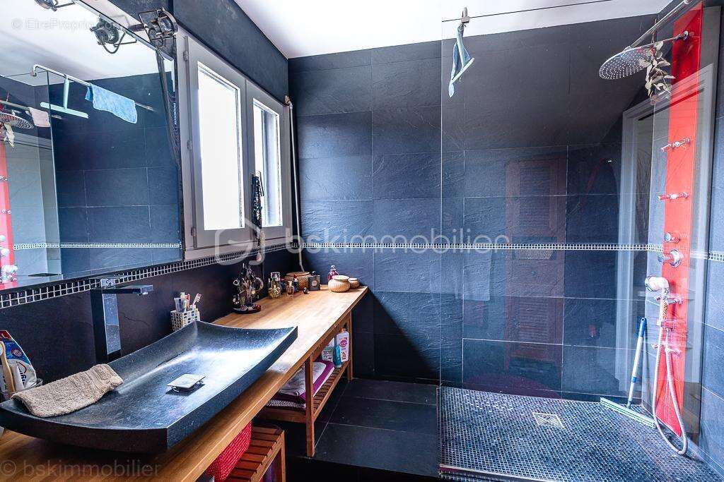 Maison à CHAMPIGNY-SUR-MARNE