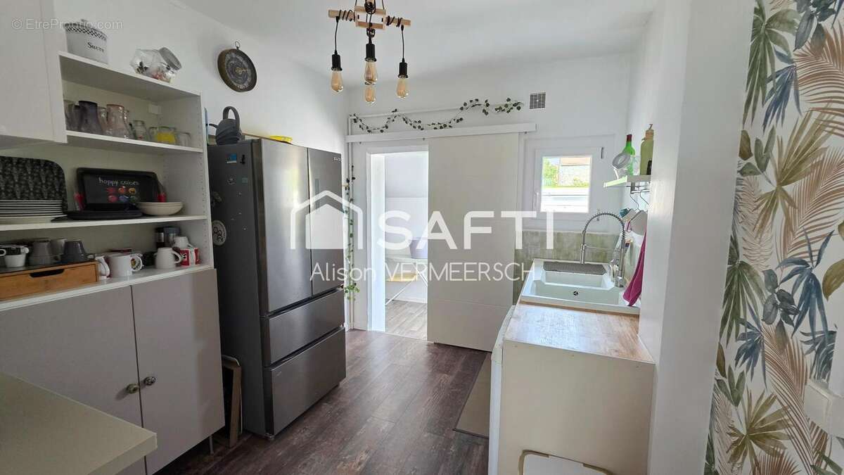 Photo 8 - Maison à DAMMARTIN-EN-SERVE