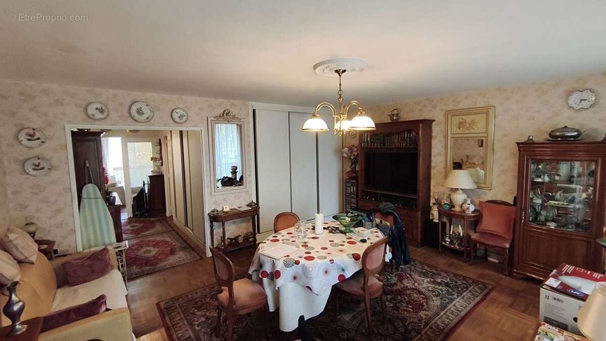 Appartement à BOULOGNE-BILLANCOURT
