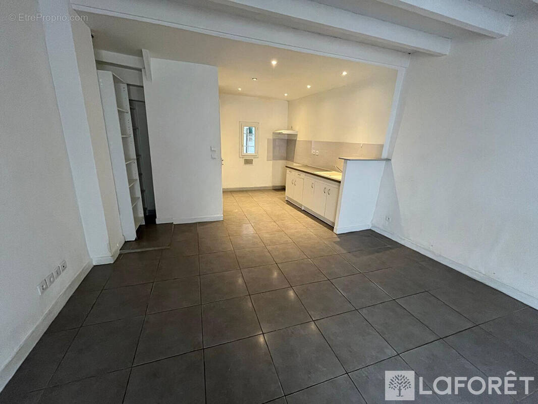 Maison à CASTILLON-LA-BATAILLE