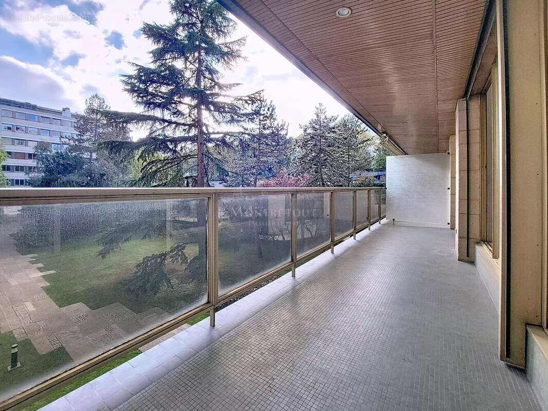 Appartement à SAINT-CLOUD