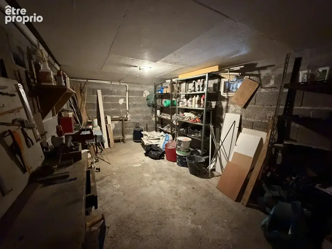 Maison avec vue dégagée et nombreuses dépendances - photo 29
