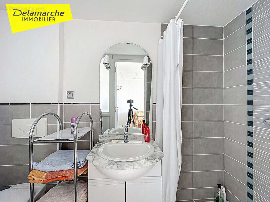 Maison à LINGREVILLE