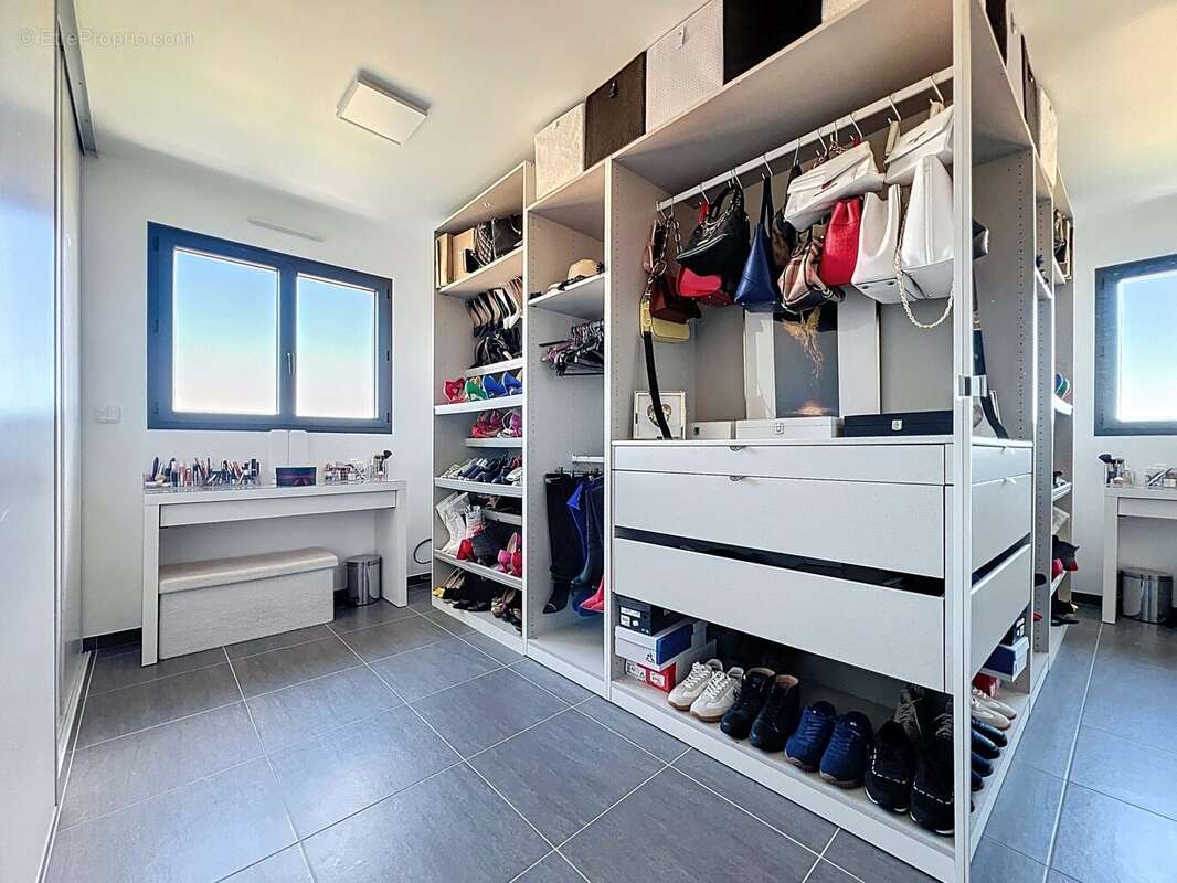 Maison à SAINT-DENIS-SUR-LOIRE