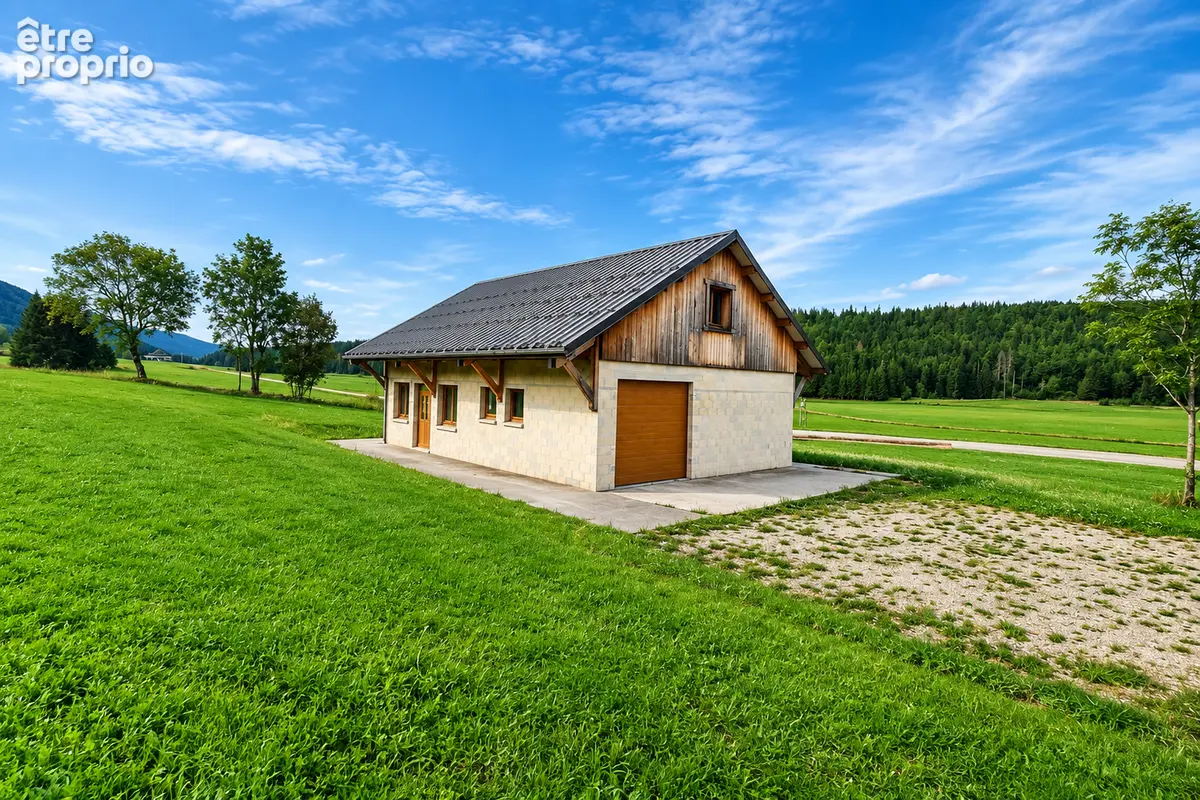 Maison à CHAPELLE-DES-BOIS