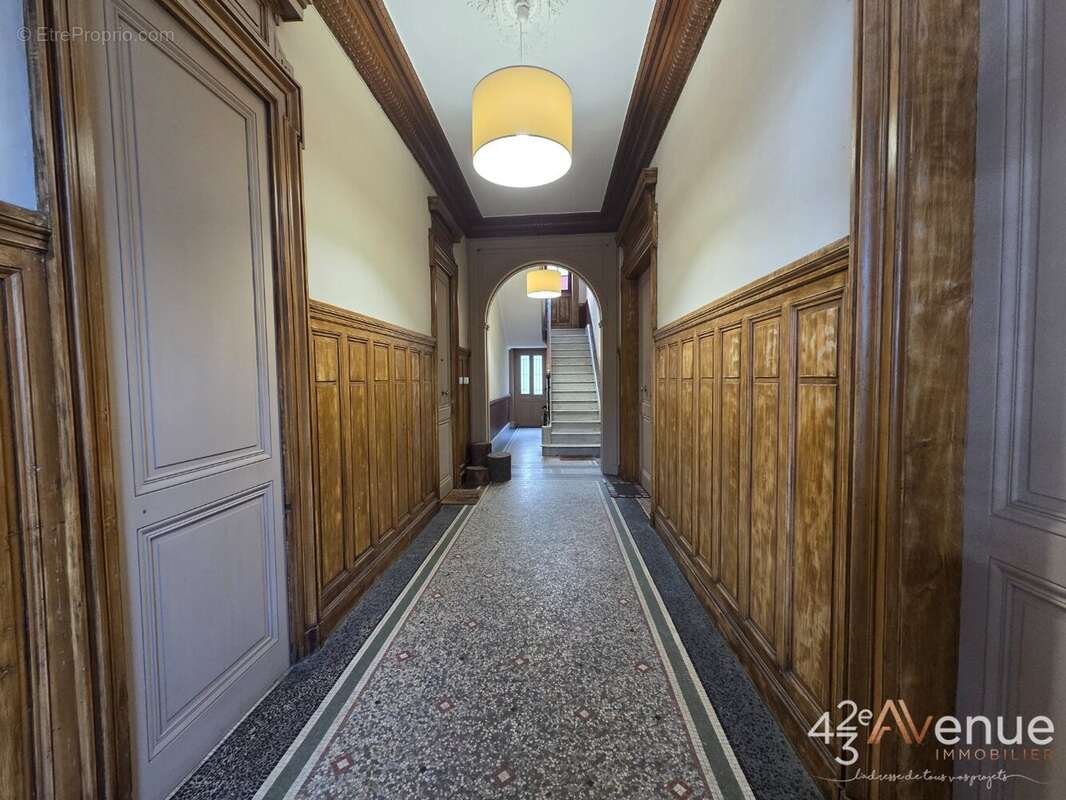 Appartement à SAINT-ETIENNE