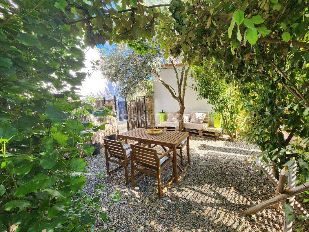 Aix-en-provence – campagne au calme absolu entre venelles et puyricard - appartement rénové avec piscine - photo 14