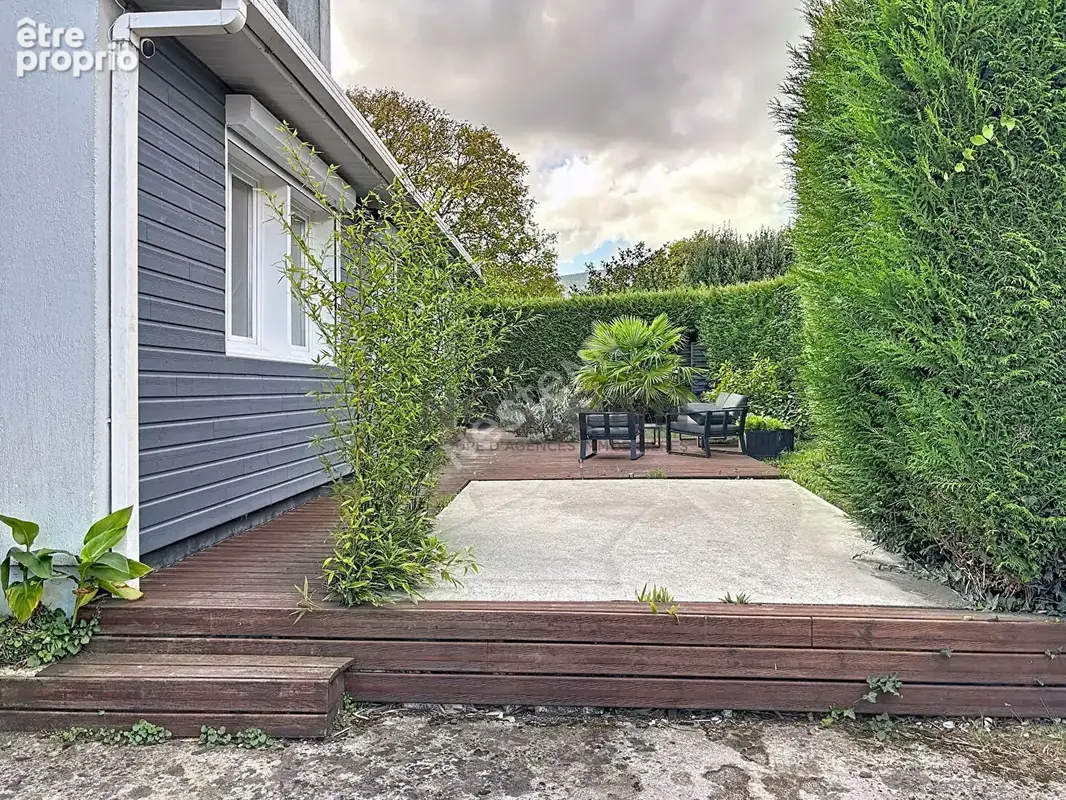 A VENDRE Maison avec studio indépendant, garage et jardin clos ? À 5 min des plages ! - photo 1