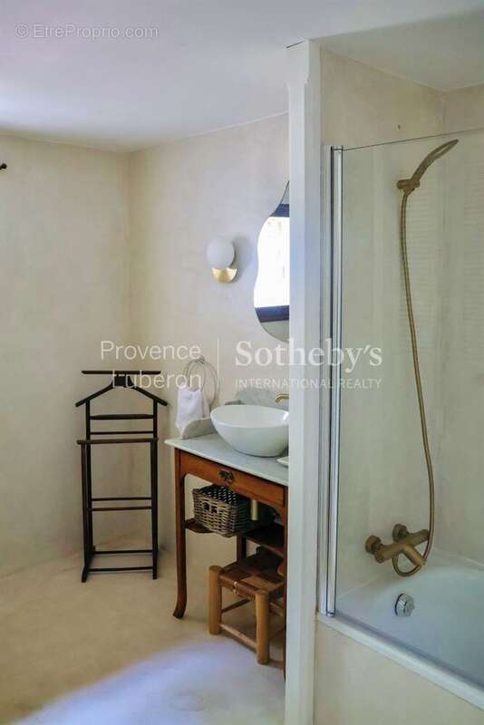 Maison à SAINT-MARTIN-DE-CASTILLON