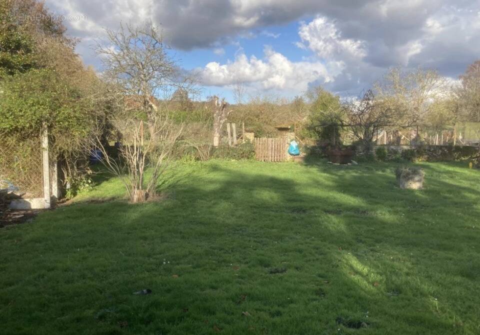 Terrain à MITTAINVILLE