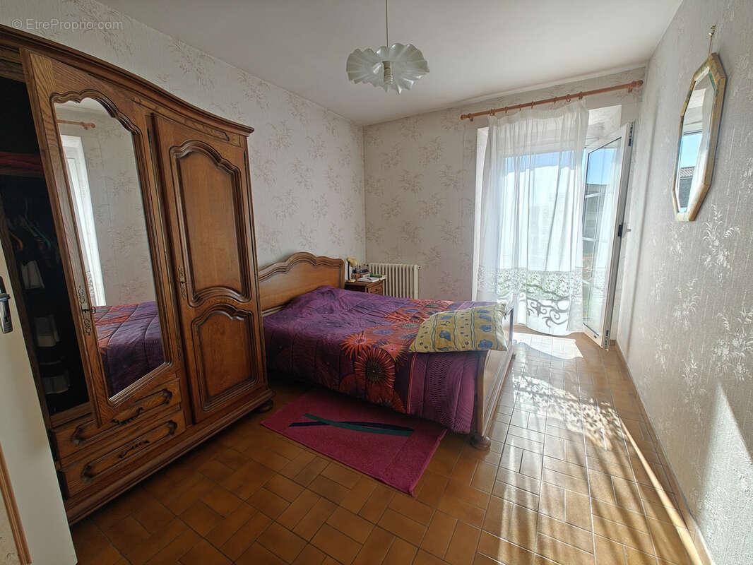Maison à PIEUSSE
