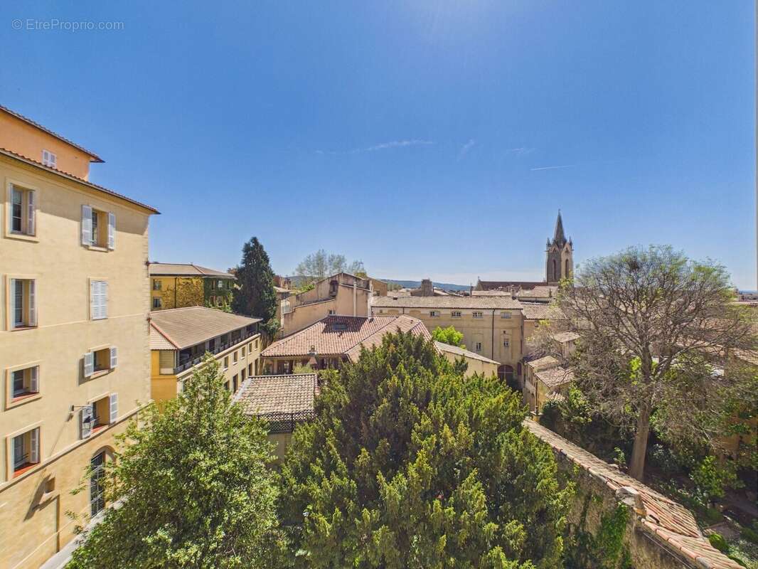 Appartement à AIX-EN-PROVENCE