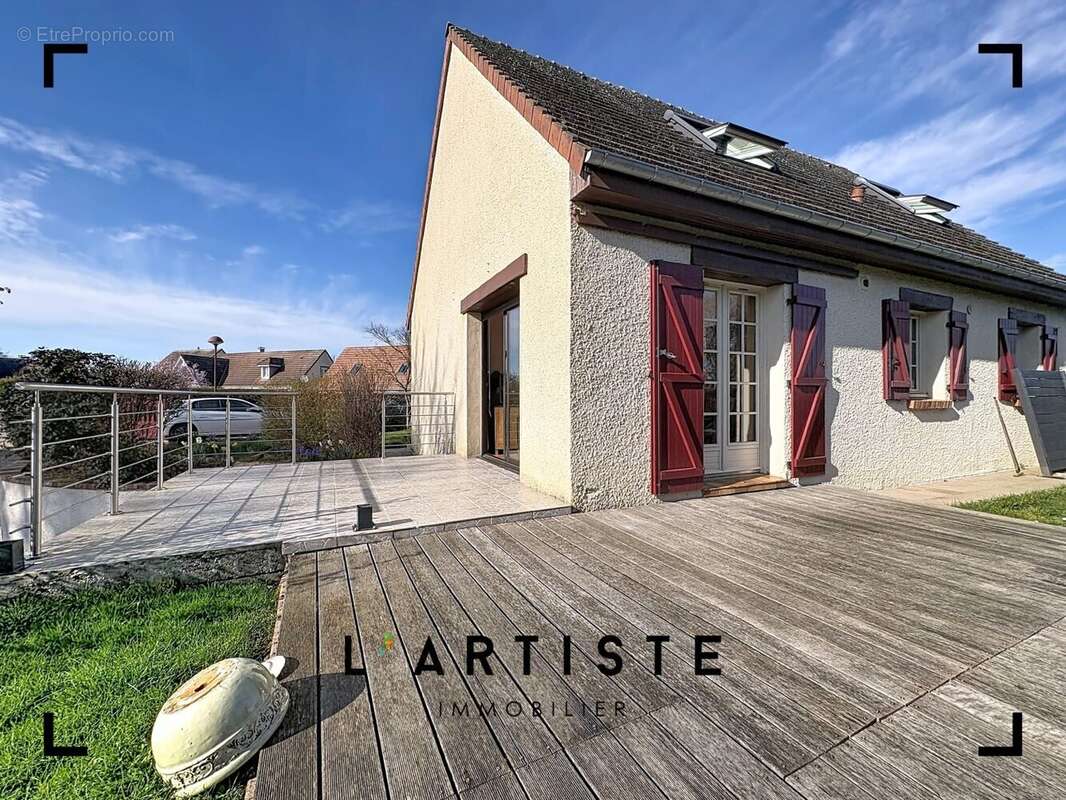 Maison à SAINT-PIERRE-DU-BOSGUERARD