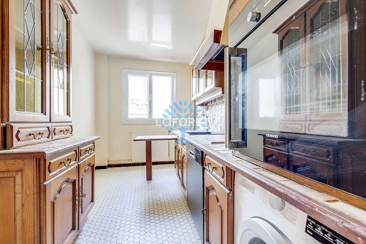 Appartement à PARIS-11E