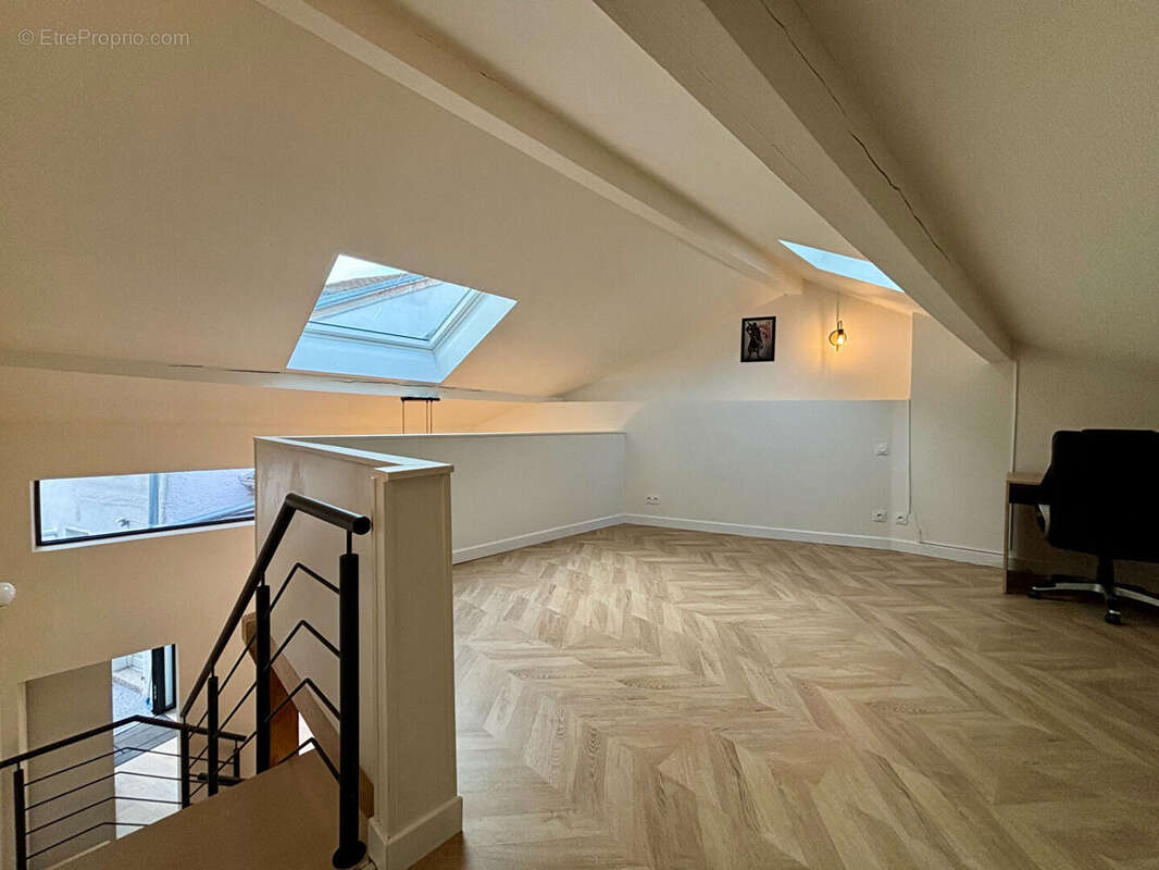Duplex contemporain dans maison de village - photo 6