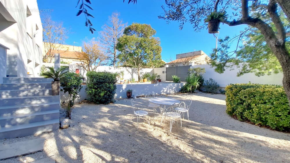 Maison à MARGUERITTES