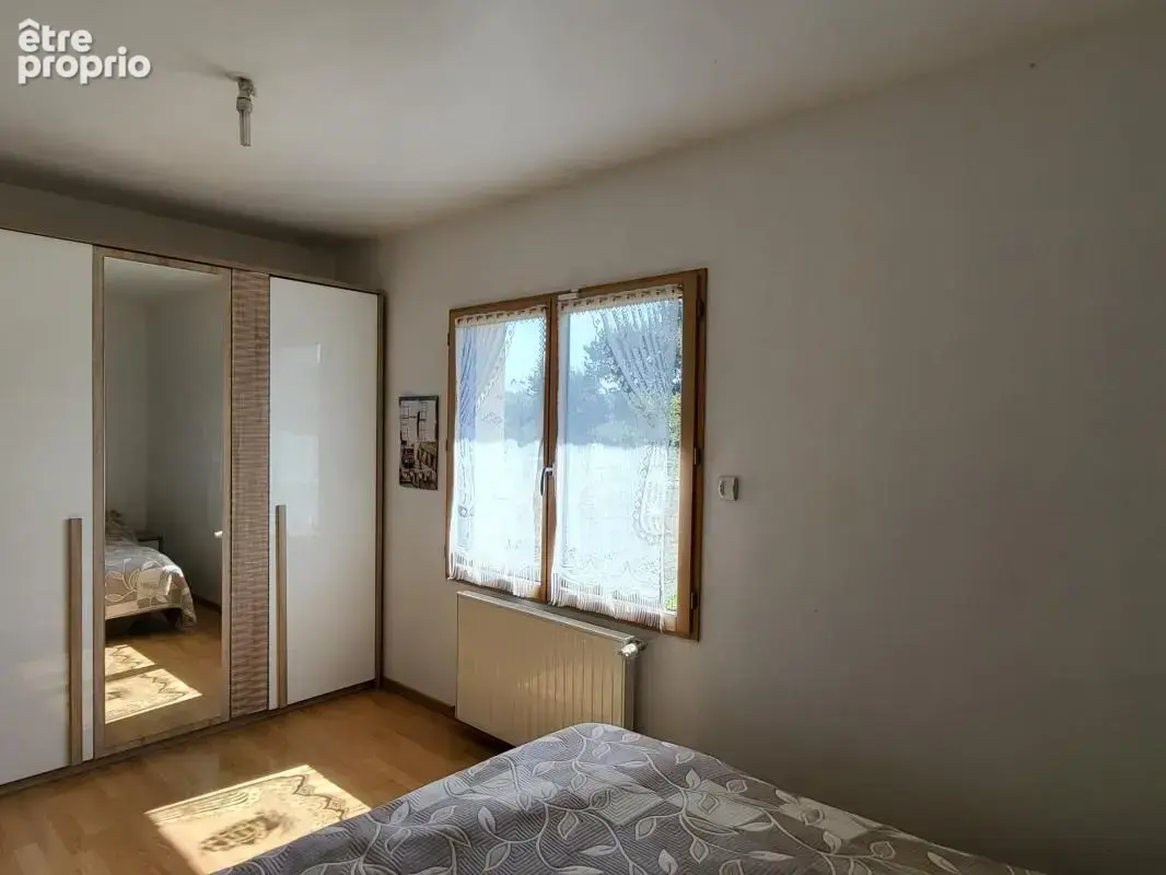 Maison de plain-pied à QUEMPERVEN (22450), piscine naturelle et verger ! - photo 17