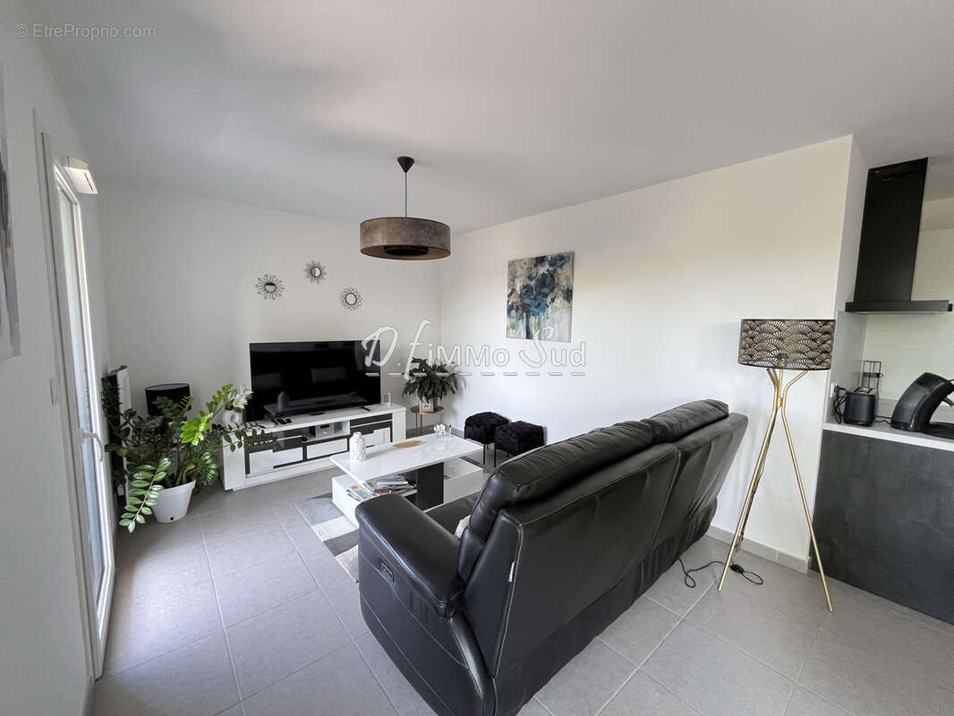 Appartement T4 de 79,80 m2 avec garage, parking et cellier - photo 9