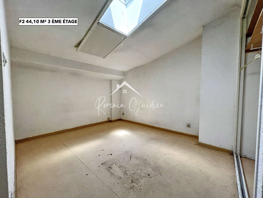 Immeuble de rapport de 321 m2 avec local commercial hypercentre - photo 14