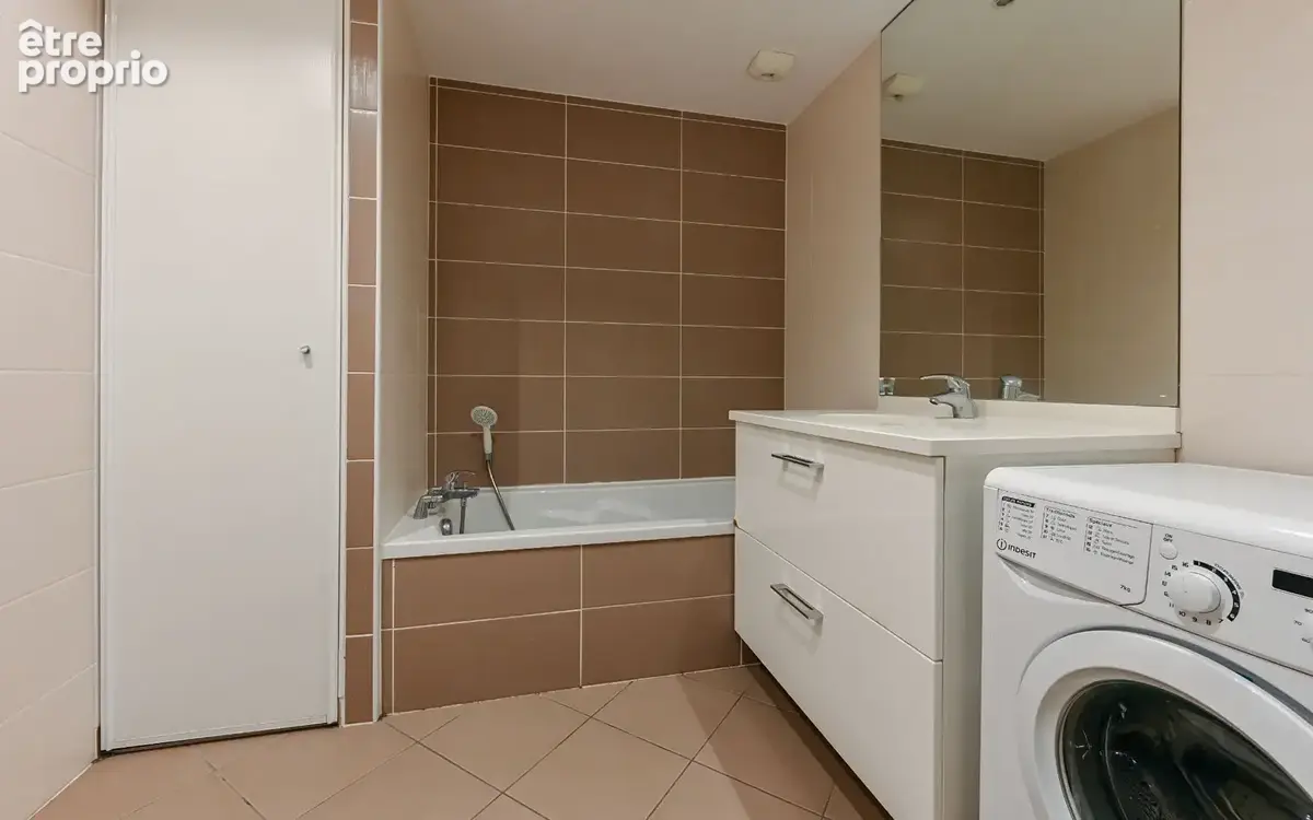 Appartement Ecully 5 pièce(s) 101.03 m2 - photo 12
